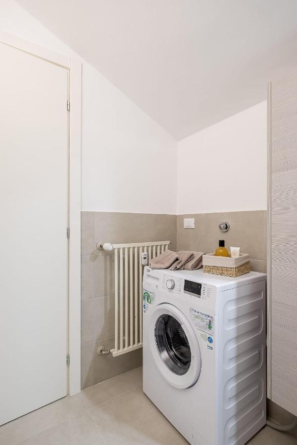 Realkasa Train Plaza Apartment Bolonia Zewnętrze zdjęcie