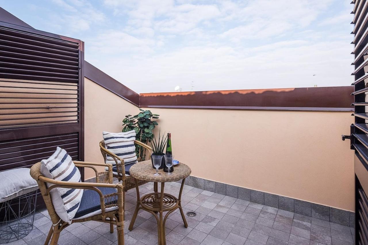 Realkasa Train Plaza Apartment Bolonia Zewnętrze zdjęcie