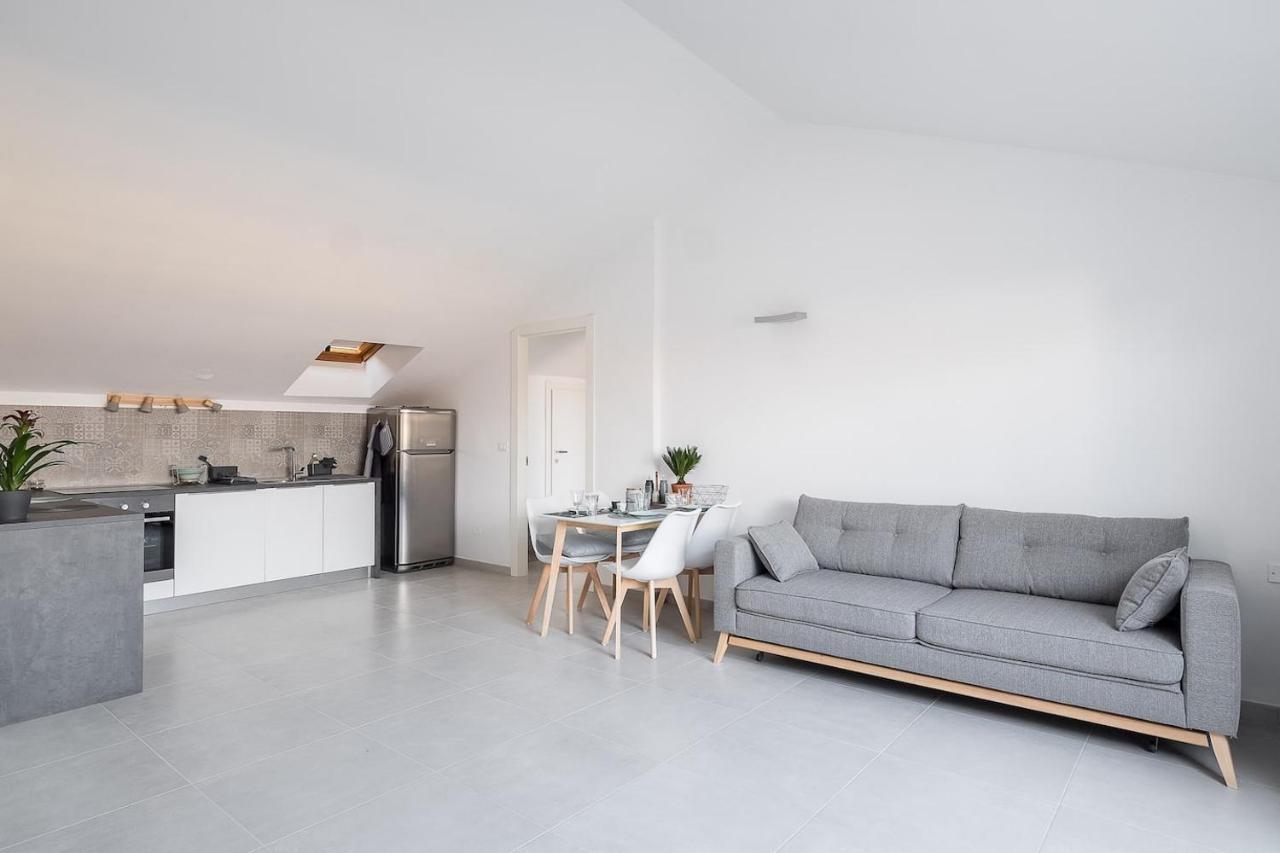 Realkasa Train Plaza Apartment Bolonia Zewnętrze zdjęcie